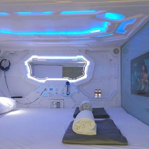 Shakti Capsule Hotel Jakarta